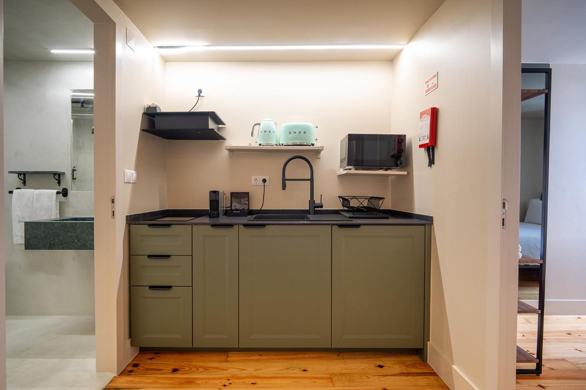 One-Bedroom Apartment