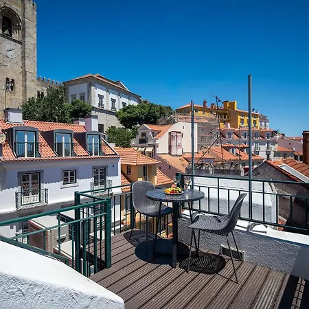 Light Green Apartments - Downtown Lisbon-3